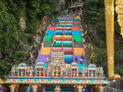 Batu caves stairs. is batu caves worth visiting