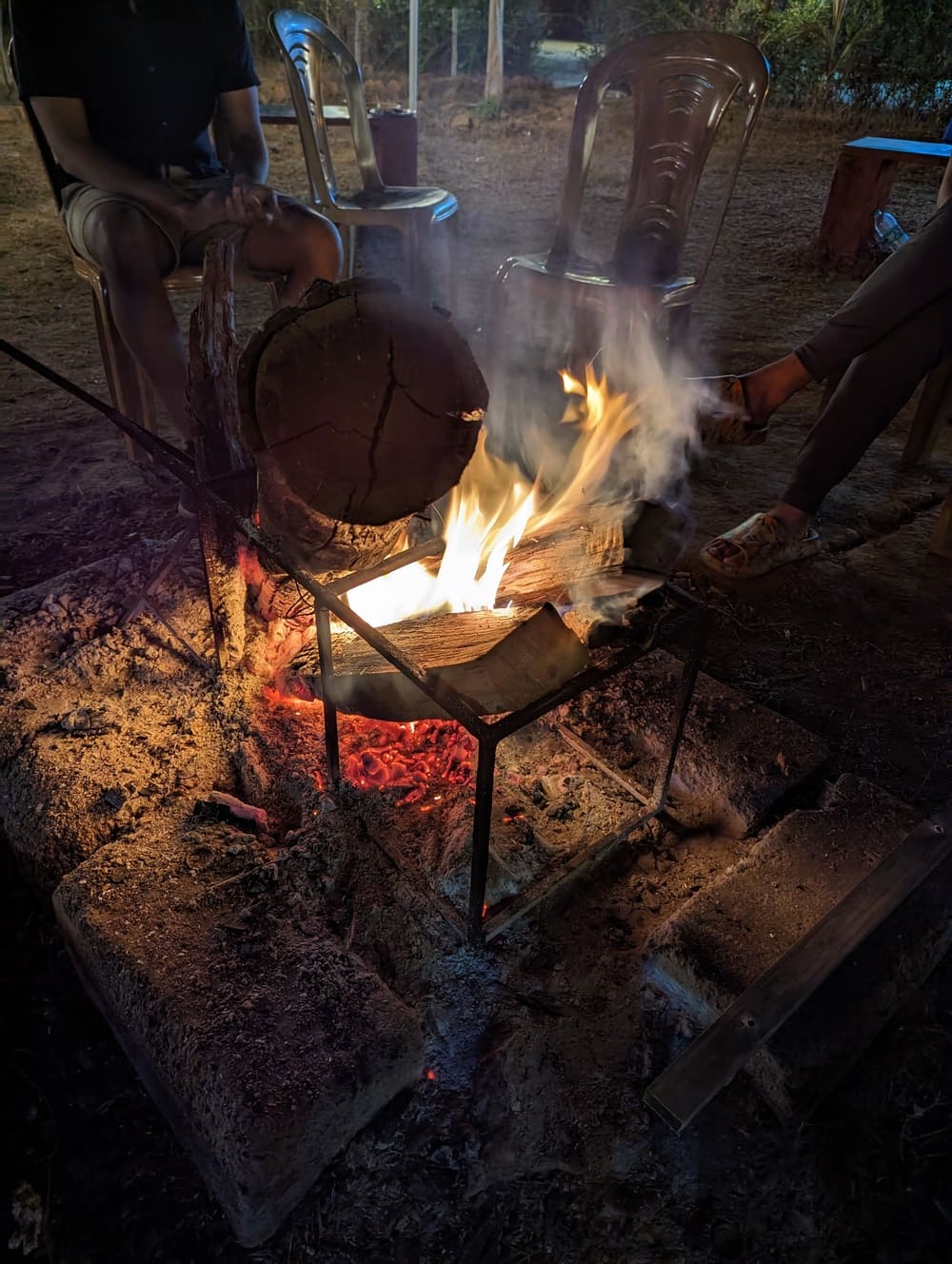 campfire in dandeli blog