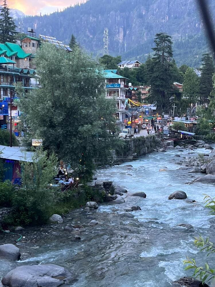 old manali streets, manali travel blog