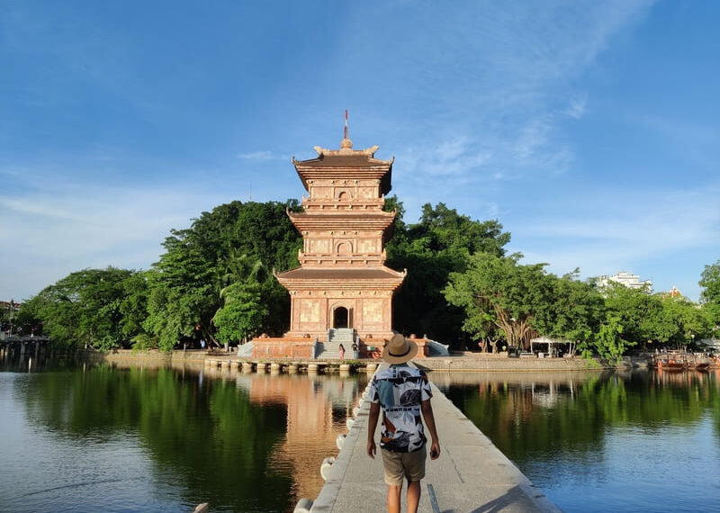hanoi travel blog, madman's journey
