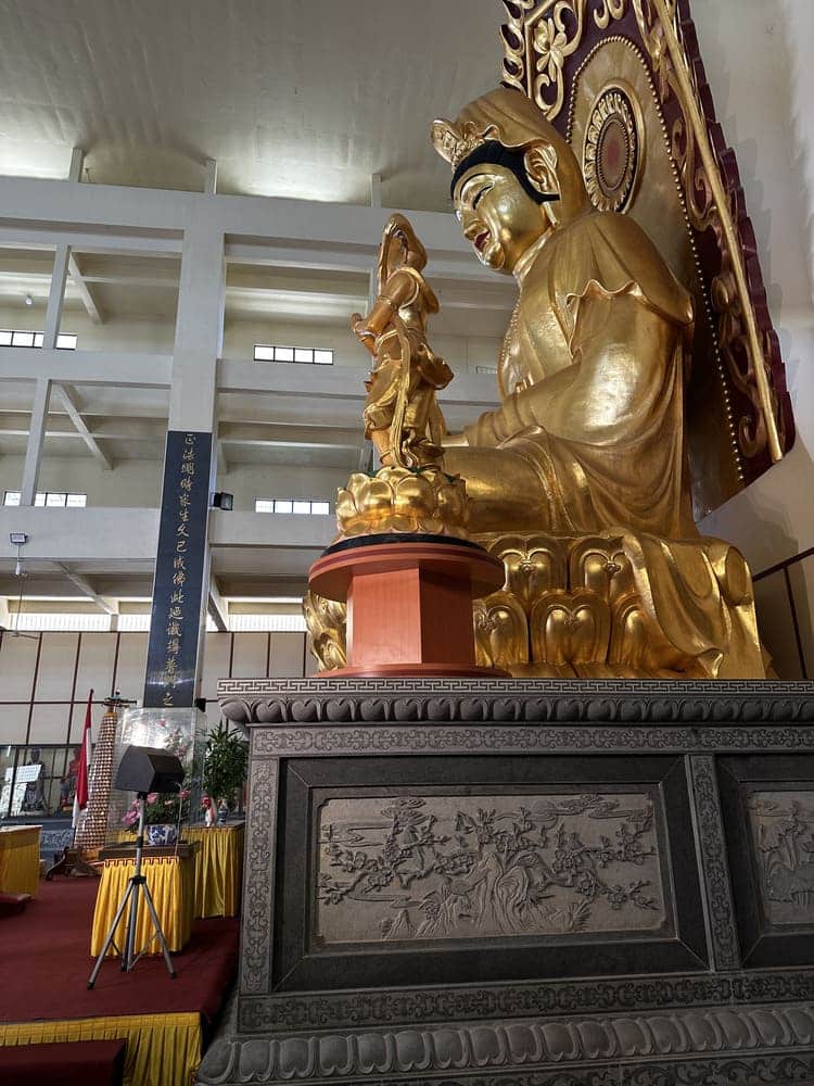 vihara Avalokitesvara Graha Temple Goddess